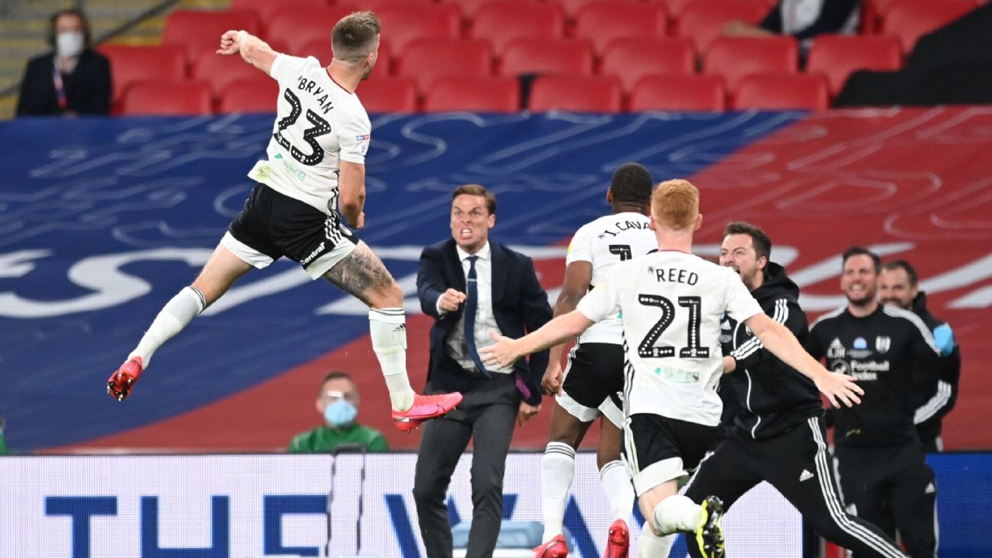 自身品牌和 自身品牌和